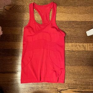 Red lulu swiftly tech